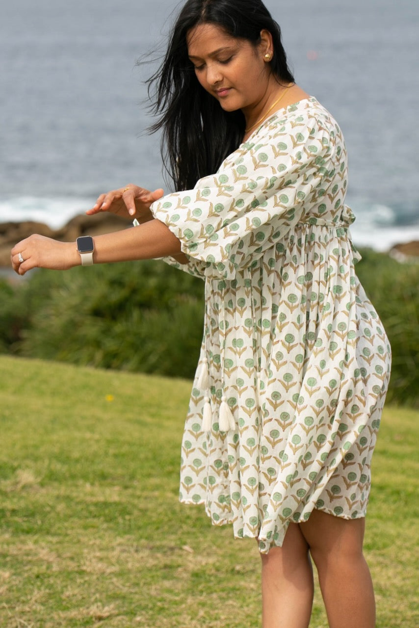 Dahlia White Dia Midi Dress