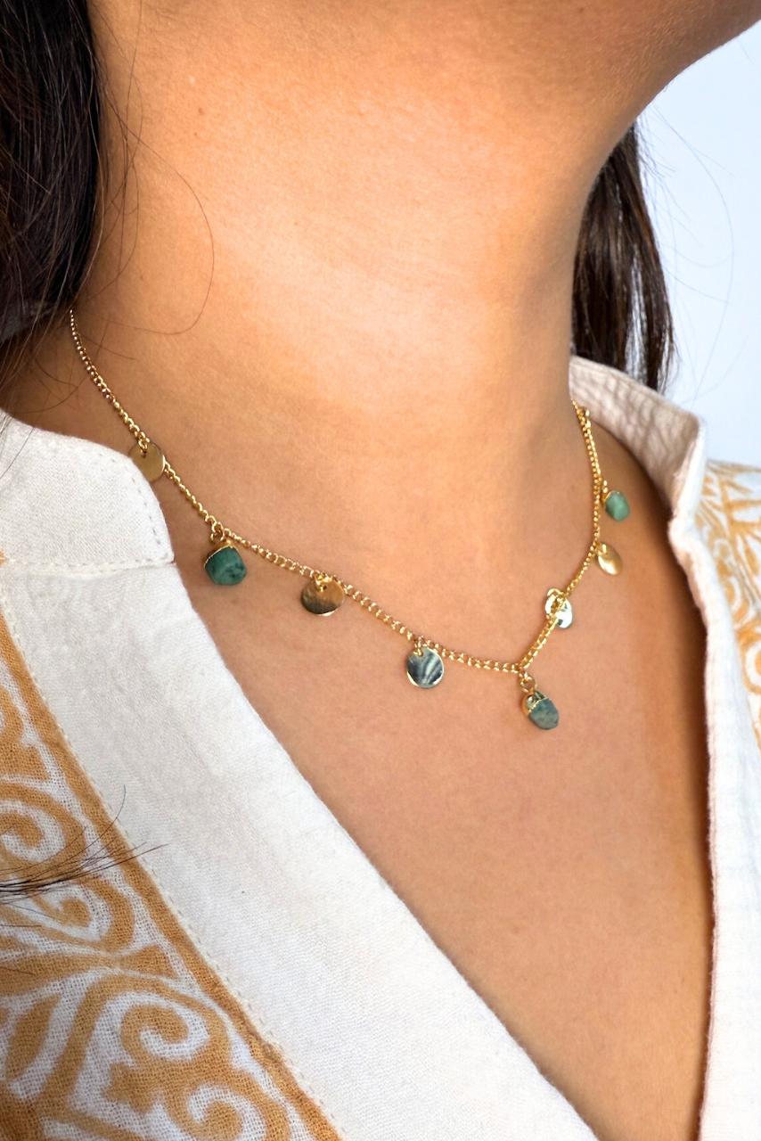 Elegant Emerald - Necklace - Hi Handmade