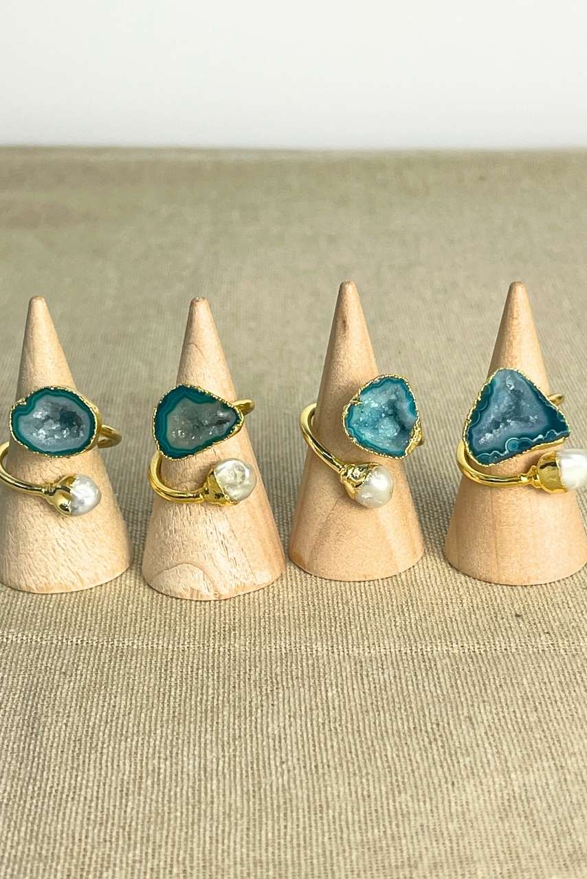 Raw Blue Topaz Pearl - Ring - Hi Handmade